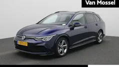 Blauw Gebruikt 2024 VW Golf VIII R-line Stationwagen | € 33.400 (Eerlijke prijs)