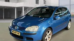 Blauw Gebruikt 2004 VW Golf IV Trendline Hatchback | € 1.950 (Eerlijke prijs)