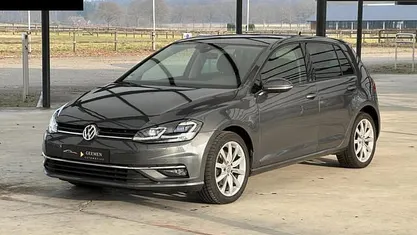 Occasion 2018 VW Golf VII Highline Hatchback | € 16.750 (Eerlijke prijs)