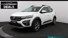 Gebruikt 2023 Dacia Sandero Comfort Hatchback | € 17.695 (Eerlijke prijs)