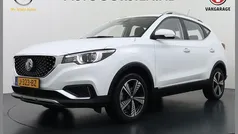 Wit Gebruikt 2020 MG ZS Luxury Sedan | € 11.495 (Eerlijke prijs)