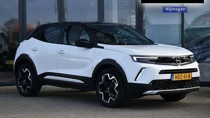 Occasion 2023 Opel Mokka Ultimate SUV | € 24.995 (Eerlijke prijs)