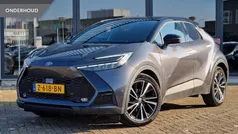 Grijs Gebruikt 2024 Toyota C-HR Executive SUV | € 36.950 (Eerlijke prijs)