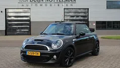 Zwart Gebruikt 2013 Mini Cooper S Cabriolet Chili Cabriolet | € 11.950 (Eerlijke prijs)