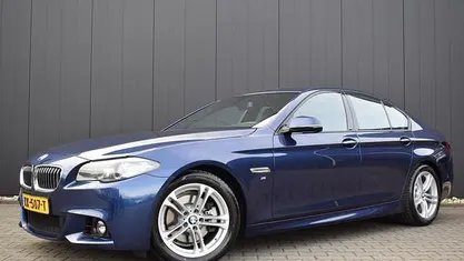 Gebruikt 2016 BMW 520 M Sport Sedan | € 18.950 (Eerlijke prijs)