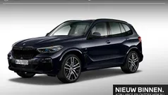 Carbonschwarz metallic (zwart metallic) Gebruikt 2020 BMW X5 Executive SUV | € 59.900 (Eerlijke prijs)