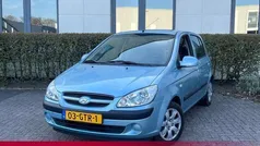 Blauw, metallic lak Gebruikt 2008 Hyundai Getz Active Hatchback | € 2.390 (Eerlijke prijs)