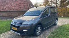 Grijs Gebruikt 2016 Citroën Berlingo XTR MPV | € 10.950 (Eerlijke prijs)