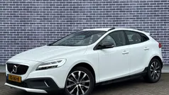 Gebruikt 2018 Volvo V40 CC Dynamic Stationwagen | € 22.694 (Eerlijke prijs)