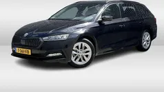 Gebruikt 2023 Skoda Octavia Business Line Stationwagen | € 25.950 (Eerlijke prijs)