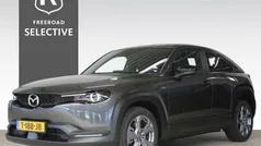 Grijs Gebruikt 2023 Mazda MX30 Prime-Line SUV | € 21.425 (Eerlijke prijs)