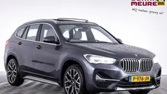 Grijs Gebruikt 2022 BMW X1 Basis SUV | € 39.900 (Eerlijke prijs)