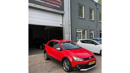 Occasion VW Polo Cross 69 PK (50 kW) 2011 Rood Hatchback