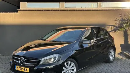 Zwart Occasion 2014 Mercedes A180 Edition Hatchback | € 8.950 (Eerlijke prijs)