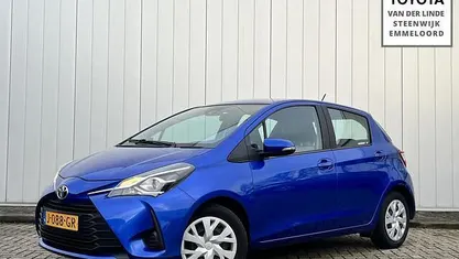 Blauw Gebruikt 2020 Toyota Yaris Active Hatchback | € 17.400 (Goede deal)