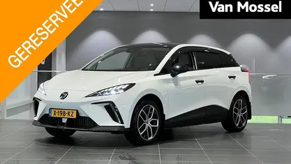 Occasion MG MG4 EV Trophy 180 kW (245 PK) 2023 Wit Hatchback