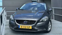Grijs Gebruikt 2013 Volvo V40 Stationwagen | € 12.949 (Eerlijke prijs)