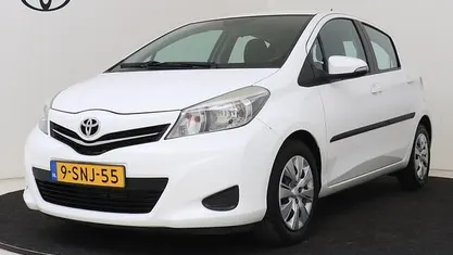 Occasion 2013 Toyota Yaris Hatchback | € 12.450 (Eerlijke prijs)