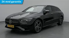 Zwart Gebruikt 2024 Mercedes CLA250e Shooting Brake Edition Stationwagen | € 38.995 (Eerlijke prijs)