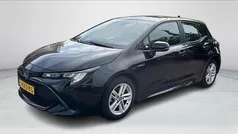 Zwart Gebruikt 2020 Toyota Corolla Active Hatchback | € 19.990 (Eerlijke prijs)