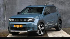 Blauw Nieuw 2025 Fiat Grande Panda La Prima Hatchback | € 29.139 (Eerlijke prijs)