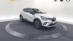Grijs Gebruikt 2023 Renault Captur Techno SUV | € 27.400 (Eerlijke prijs)