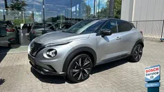 Grijs, metallic lak Gebruikt 2023 Nissan Juke SUV | € 21.995 (Eerlijke prijs)