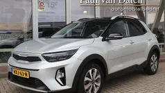 Grijs Gebruikt 2022 Kia Stonic SUV | € 16.795 (Goede deal)