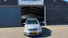 Grijs Gebruikt 2007 Opel Zafira MPV | € 1.750 (Eerlijke prijs)