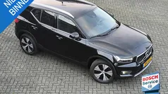 Zwart Gebruikt 2021 Volvo XC40 Inscription SUV | € 29.345 (Eerlijke prijs)