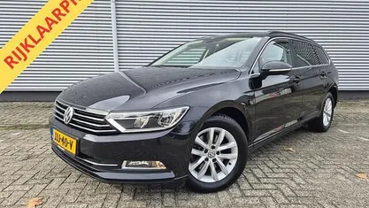 Occasion VW Passat Comfortline 150 PK (110 kW) 2018 Zwart Stationwagen