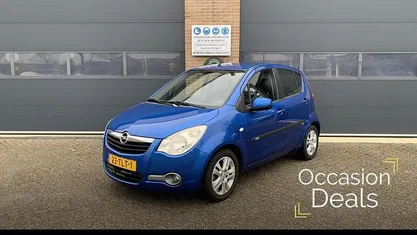 Gebruikt 2012 Opel Agila Edition Hatchback | € 6.445 (Eerlijke prijs)
