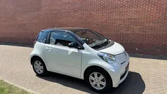 Wit Gebruikt 2012 Toyota iQ Comfort Hatchback | € 4.450 (Eerlijke prijs)