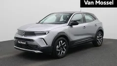 Grijs Gebruikt 2023 Opel Mokka-e Elegance SUV | € 20.440 (Eerlijke prijs)