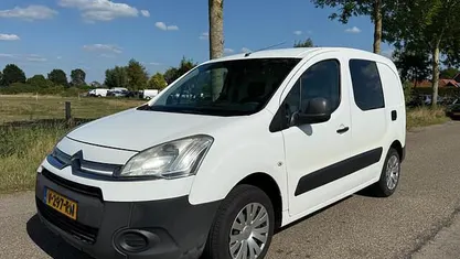 Wit Occasion 2013 Citroën Berlingo Comfort MPV | € 6.250 (Eerlijke prijs)