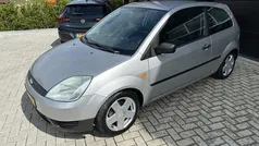 Grijs Gebruikt 2004 Ford Fiesta Hatchback | € 1.250 (Eerlijke prijs)