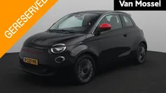Zwart Gebruikt 2022 Fiat 500e Red Hatchback | € 17.895 (Eerlijke prijs)