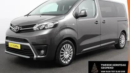 Grijs Gebruikt 2022 Toyota Proace MPV | € 30.990 (Eerlijke prijs)