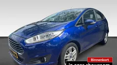 Blauw Gebruikt 2015 Ford Fiesta Titanium Hatchback | € 8.430 (Eerlijke prijs)