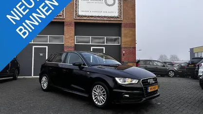 Occasion 2015 Audi A3 Sportback Ambiente Hatchback | € 9.450 (Eerlijke prijs)