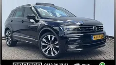 Zwart, metallic lak Gebruikt 2020 VW Tiguan R-line SUV | € 26.900 (Eerlijke prijs)