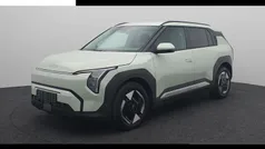 Groen, metallic lak Gebruikt 2025 Kia EV3 Plus SUV | € 39.640 (Eerlijke prijs)