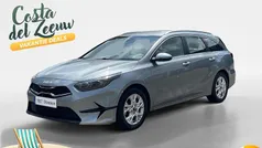 Grijs Gebruikt 2023 Kia Ceed Stationwagen | € 20.945 (Eerlijke prijs)