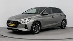Grijs Gebruikt 2022 Hyundai i20 Premium Hatchback | € 21.950 (Eerlijke prijs)