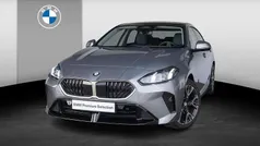Grijs, metallic lak Gebruikt 2025 BMW 220 M Sport Coupé | € 43.900 (Super prijs)