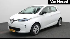 Wit Gebruikt 2019 Renault Zoe Life Hatchback | € 9.400 (Eerlijke prijs)