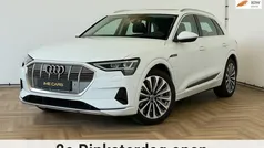Wit Gebruikt 2021 Audi e-tron Business SUV | € 36.944 (Eerlijke prijs)