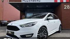 Gebruikt 2018 Ford Focus ST-Line Hatchback | € 12.945 (Super prijs)