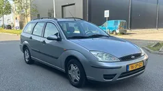 Grijs Gebruikt 2002 Ford Focus Stationwagen | € 695 (Goede deal)