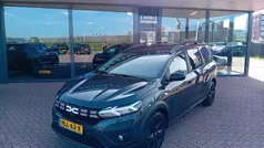 Zwart Gebruikt 2023 Dacia Jogger Extreme MPV | € 19.995 (Eerlijke prijs)
